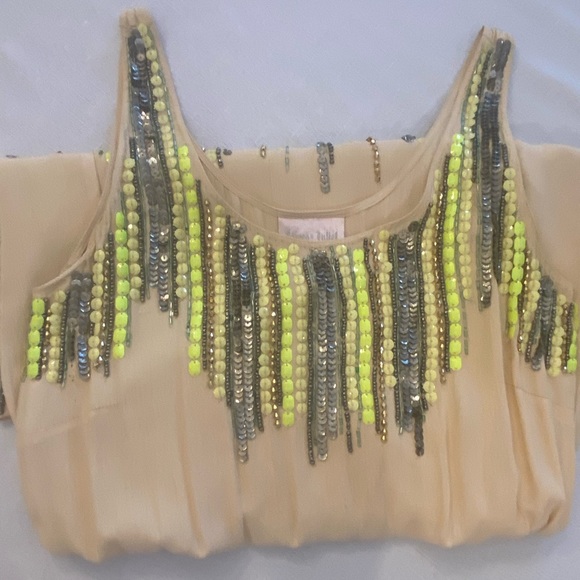 Romeo and Juliette Couture Dress - Picture 6 of 10